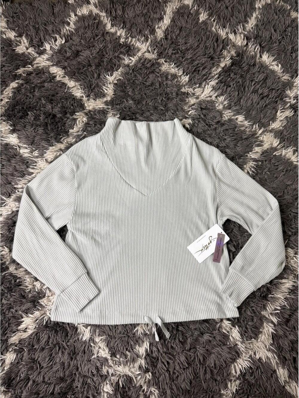 NWT By Gottex Premium Brushed Ribbed Knit Pullover Top Womens Small Gray